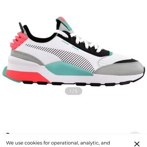 Puma size 7.5 amazing sneakers